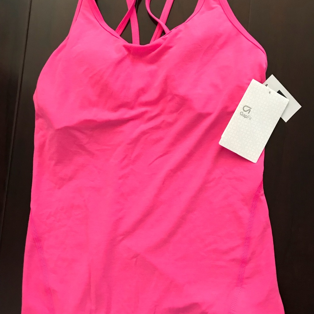 Gapfit breathe hot pink size XSmall